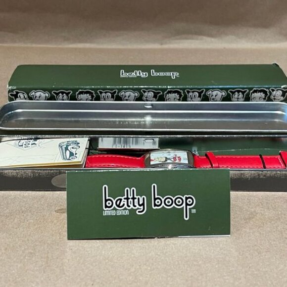 Collector's Item: Betty Boop Limited Edition Fossil Watch - Picture 8 of 10